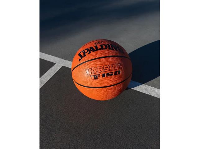 Bola De Basquete Spalding Varsity TF-150 C-SELO Tamanho 7 - 5