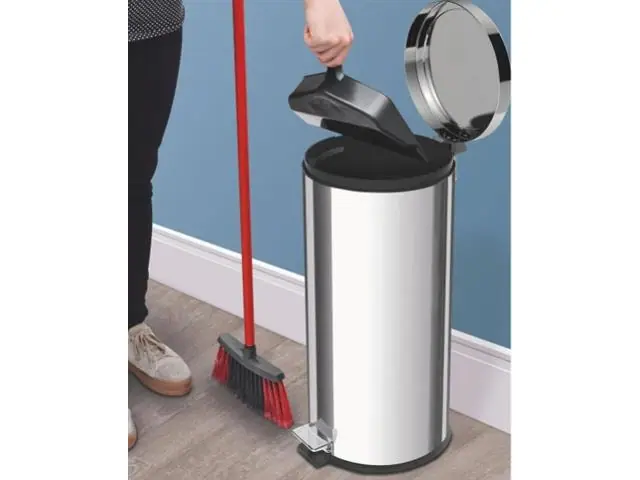 Basurero de acero inoxidable con Pedal de 30L con acabado pulido y cub