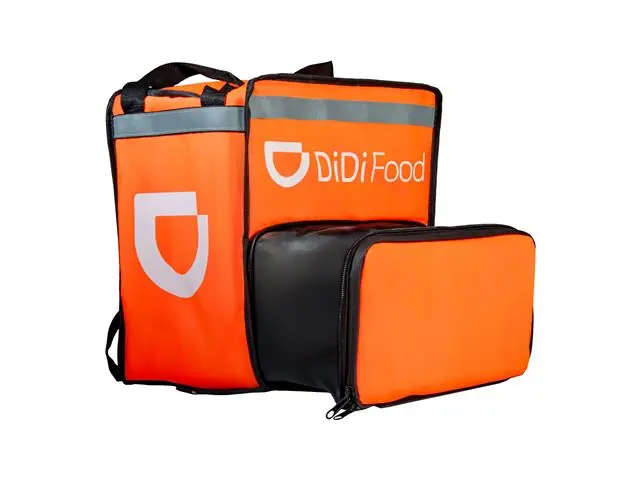 Combo DiDi: Mochila Expandible + Chamarra