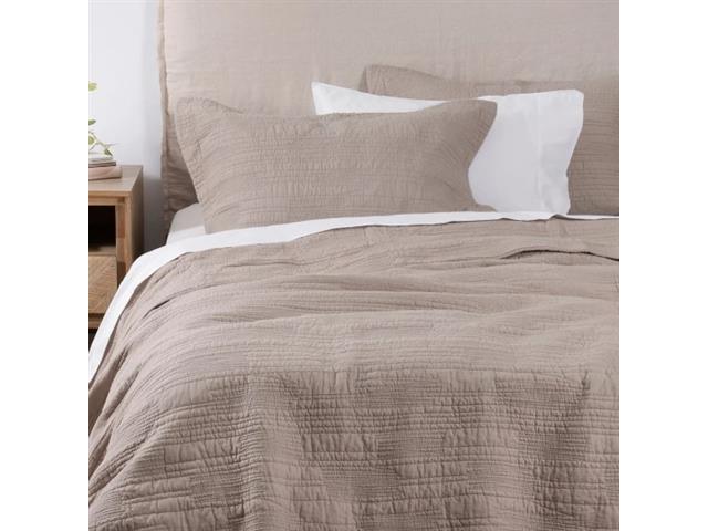 Cubrecama Quilt Pamplona 1.5 Plazas Taupe Fabrics