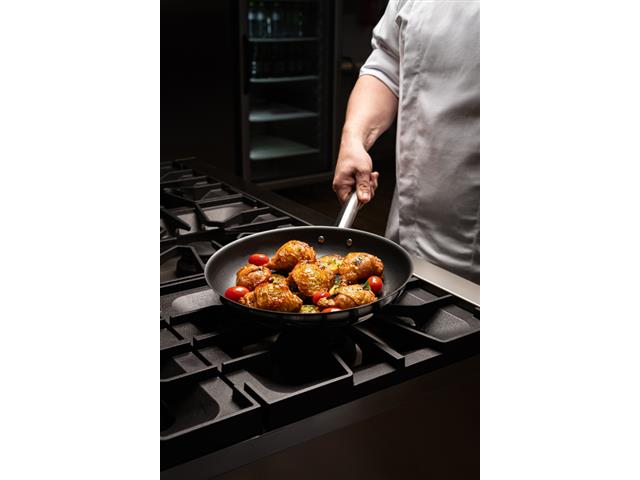 Frigideira Tramontina Professional Rasa em Aço Inox Antiaderente 2,2 L - 2