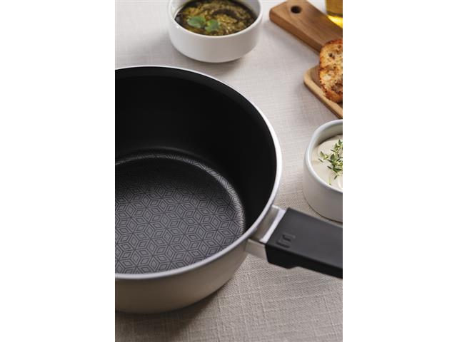 Panela Tramontina Spezia Induction Antiaderente Areia 20 cm - 6