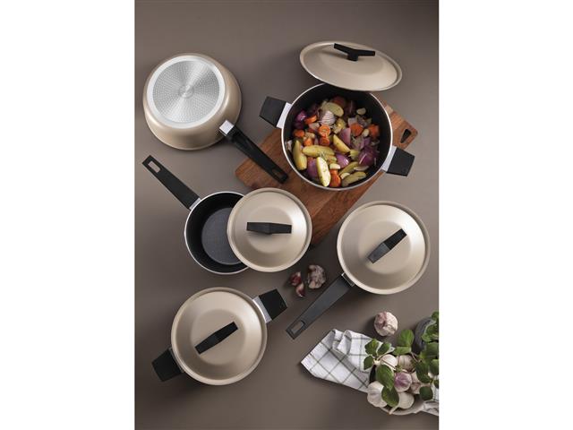 Panela Tramontina Spezia Induction em Alumínio Antiaderente Areia 18cm - 8