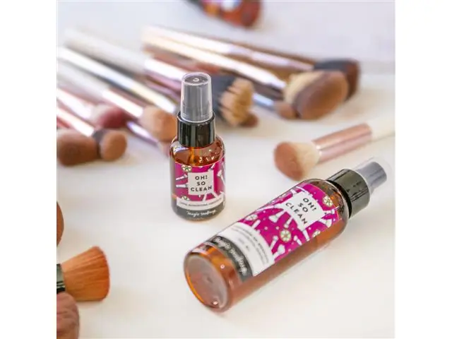 Pack OH! SO CLEAN limpiadores + travel de regalo Magic Makeup