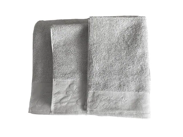 Toalla Gris - Baño