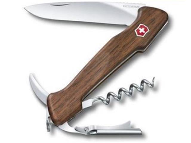 Navaja Wine Master color Nuez con Estuche Cuero Victorinox