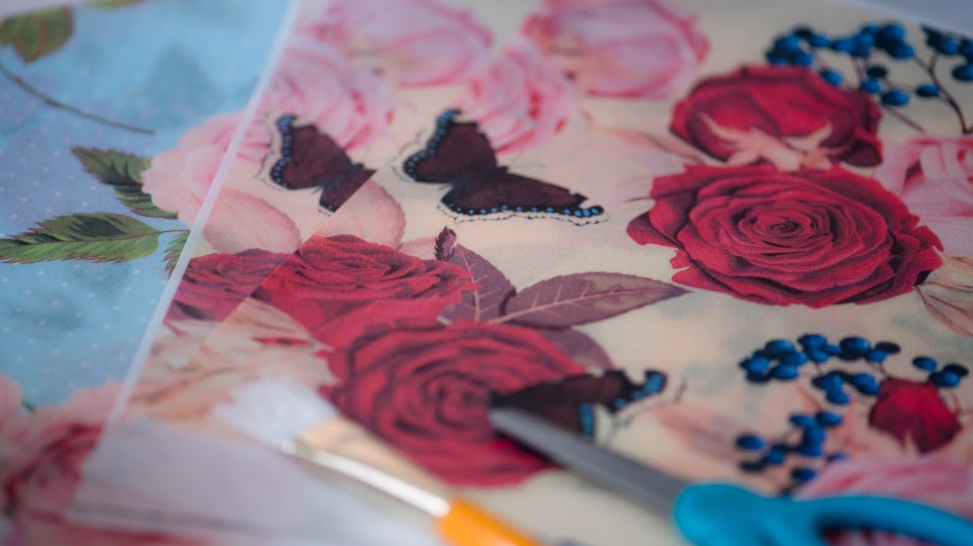 Decoupage Technique Satin Ice