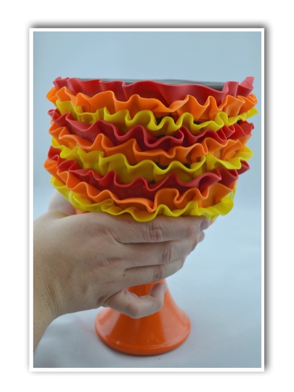 Fall_Ombre_Ruffle_Cake_Step_9.jpg?mtime=20211102120857#asset:511574