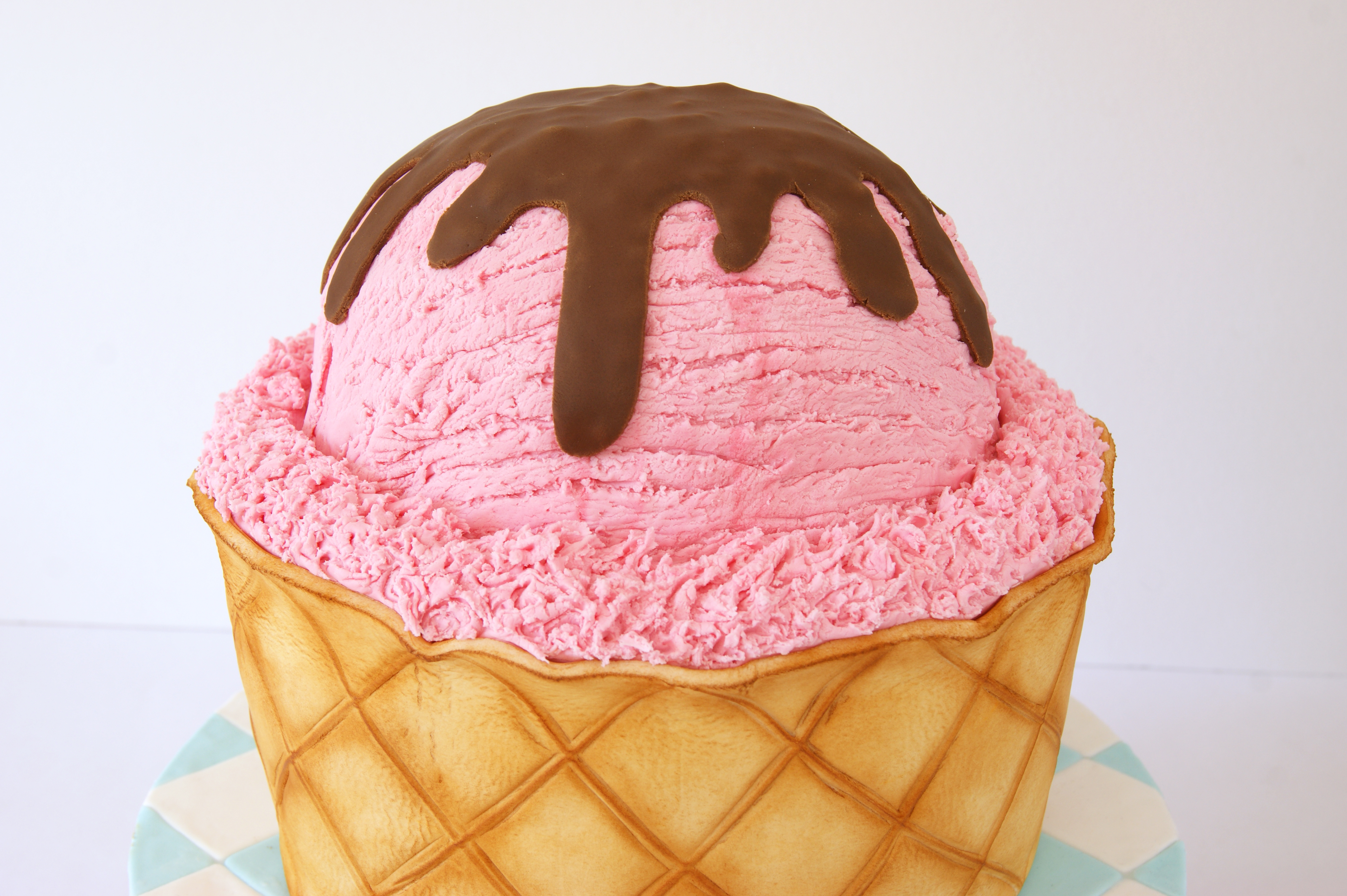giant ice cream cake