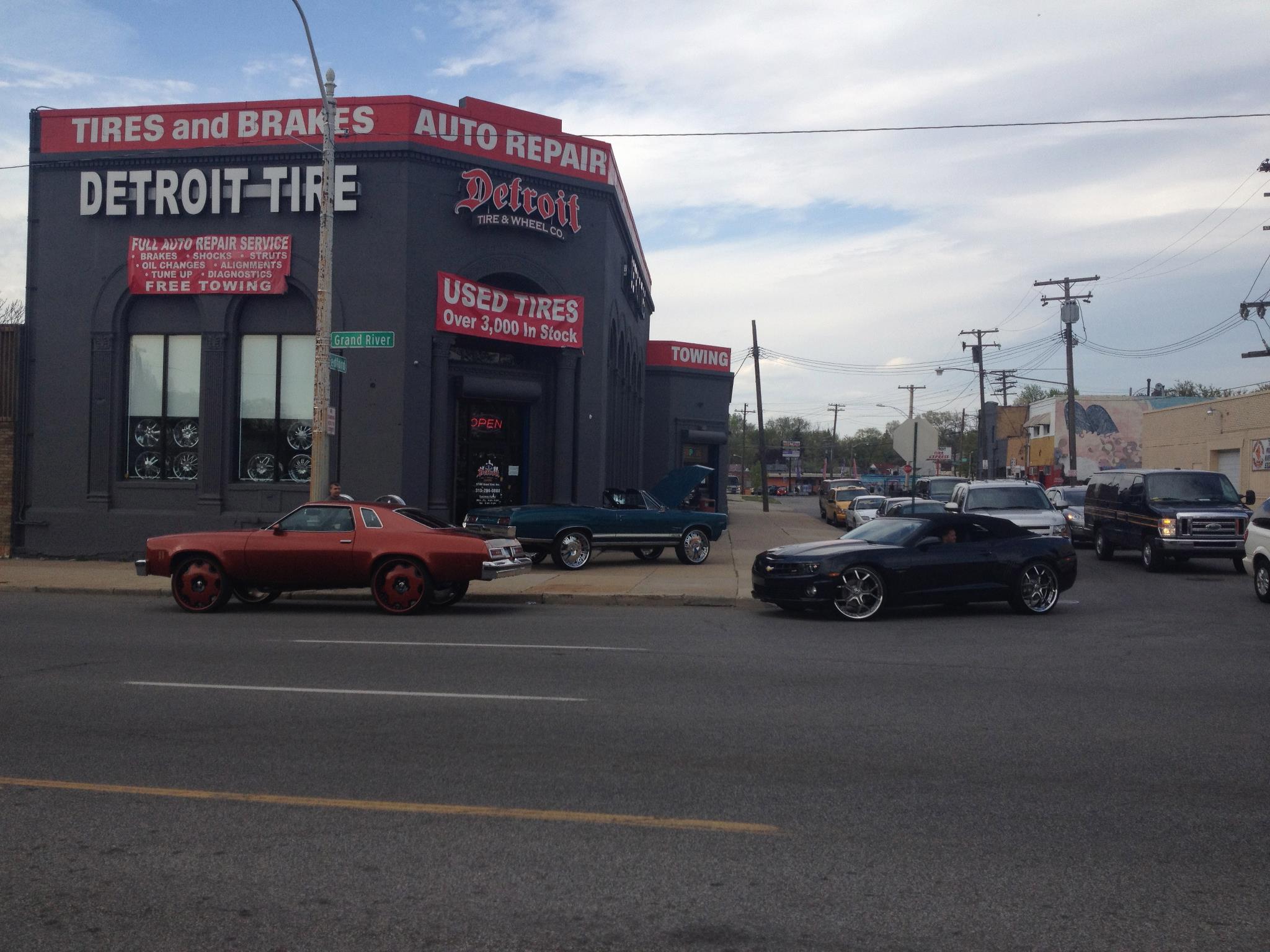 Detroit Tire & Wheel Co. in MI Coupons to SaveOn Auto