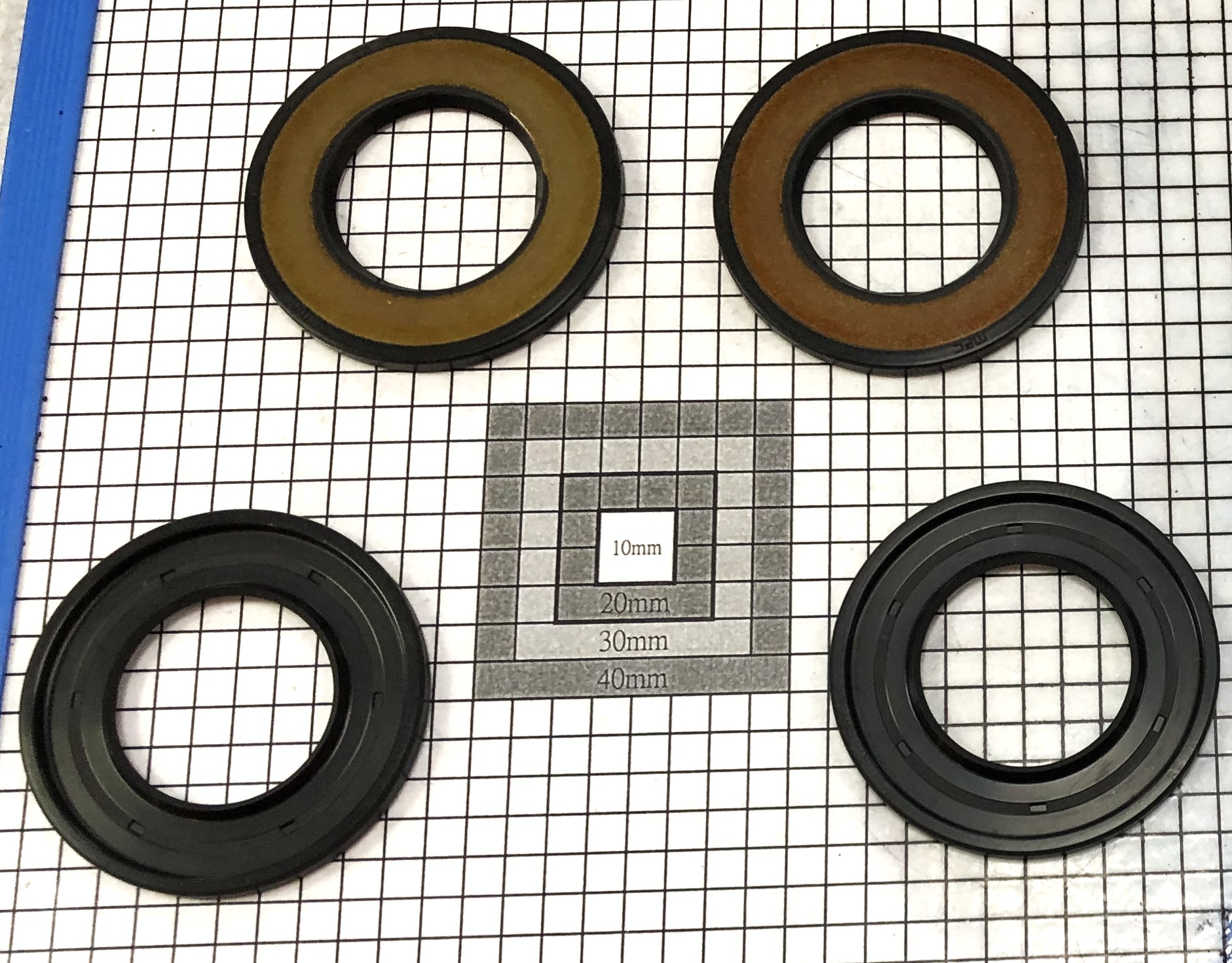 M27 X 50 X 3.5 OIL SEAL ALUM/RUBBER SEAL M27 X 50 X 3.5 OIL SEAL ALUM/RUBBER SEAL