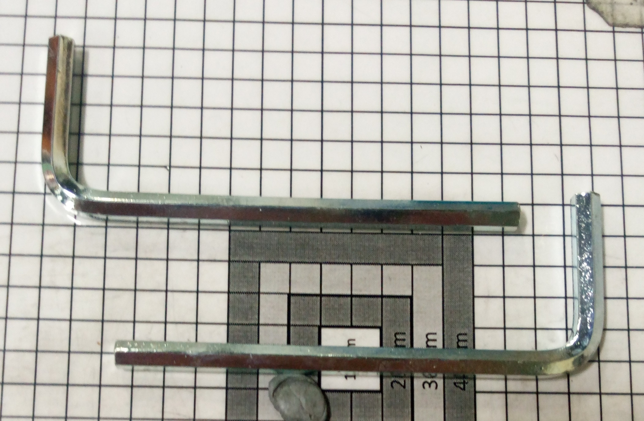 M4 HEX KEY SHORT ARM DIN 911 ZINC M4 HEX KEY SHORT ARM DIN 911 ZINC