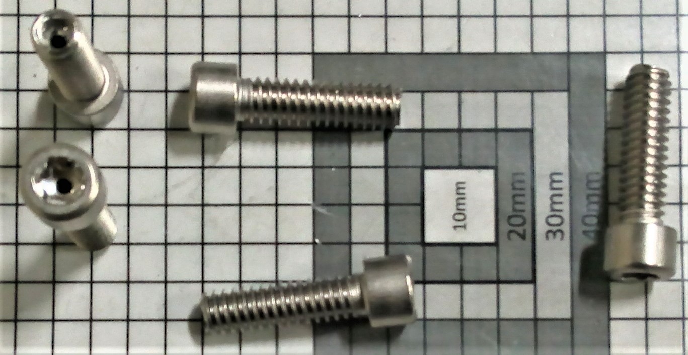 25C87TVSCSEN,1/420 X 7/8 6LOBE VENTED SOCKET CAP S/S,Specialty Bolt