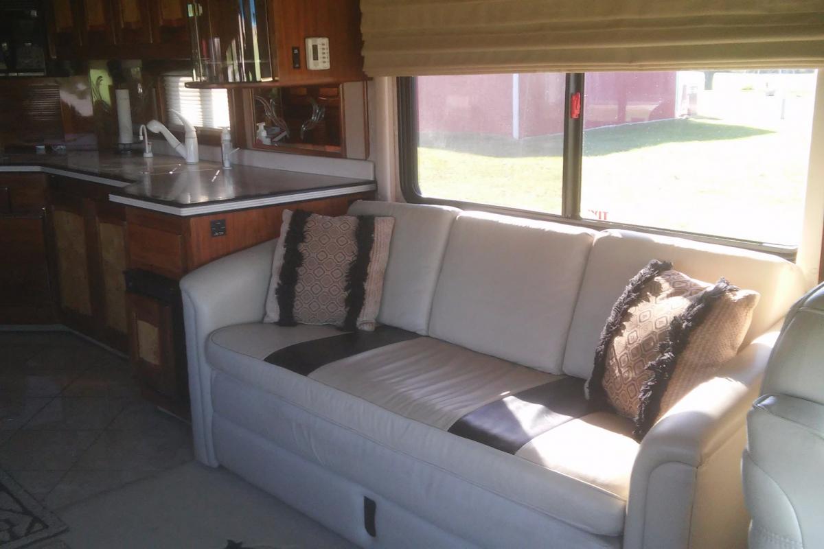 2003 Beaver Marquis Anethyst, 10