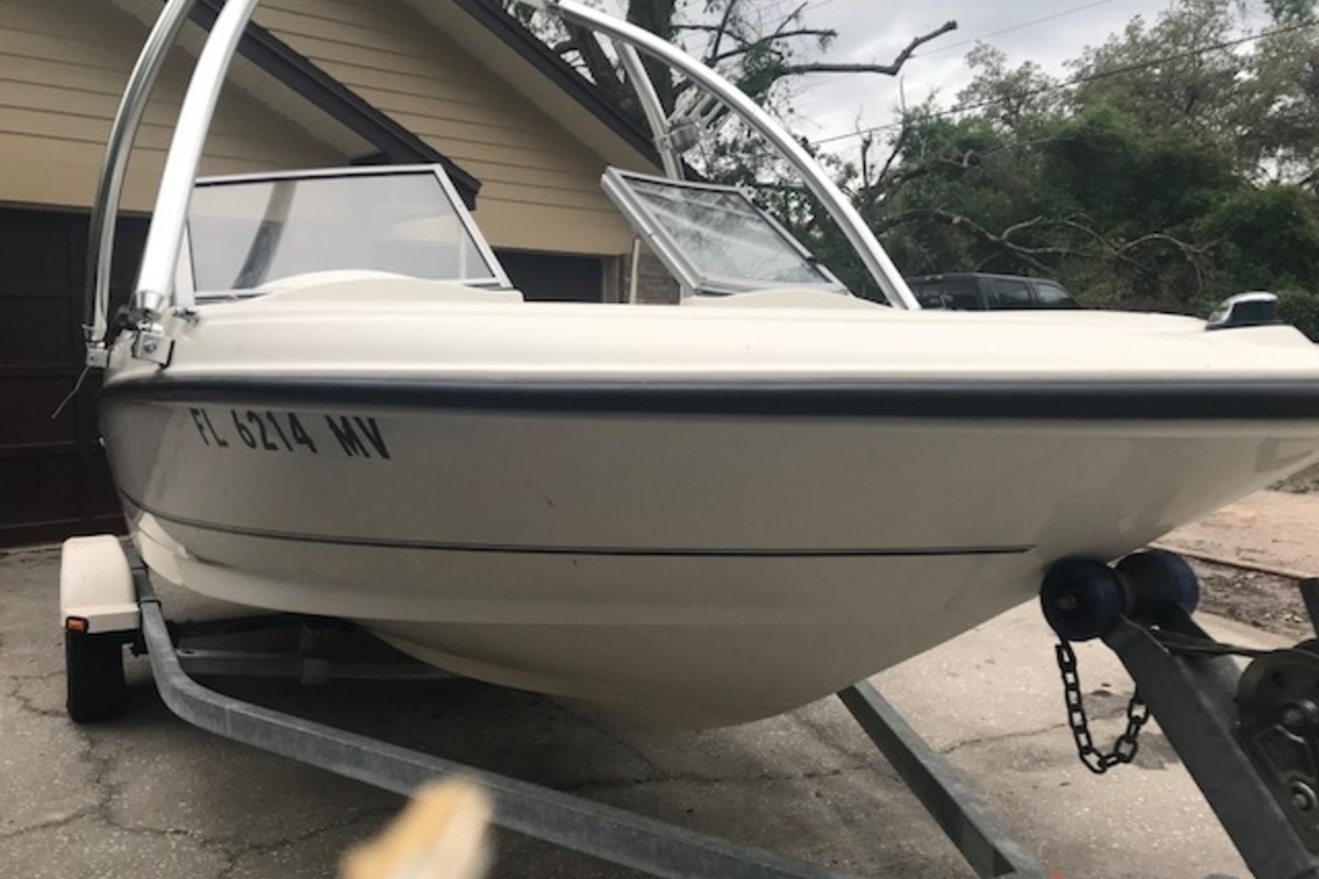 2005 Bayliner 175, 1
