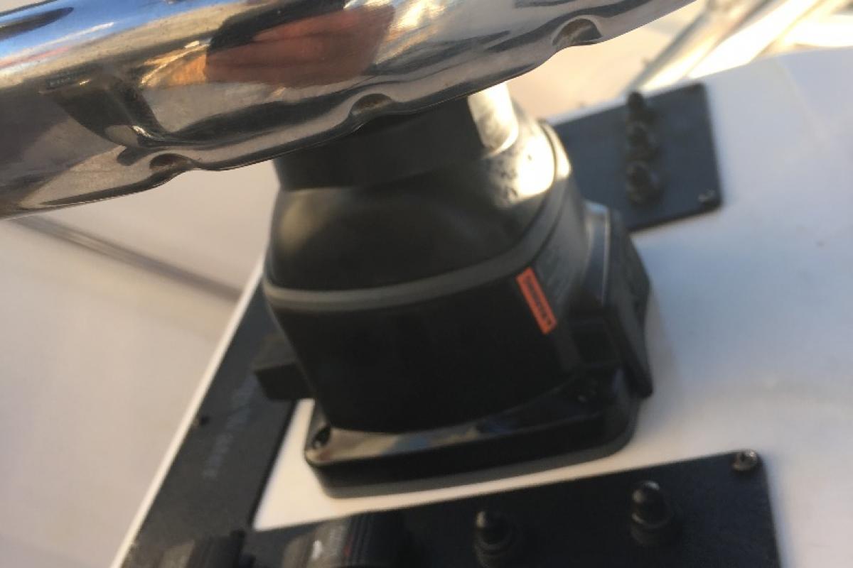 2004 EdgeWater 24.6CC, 10