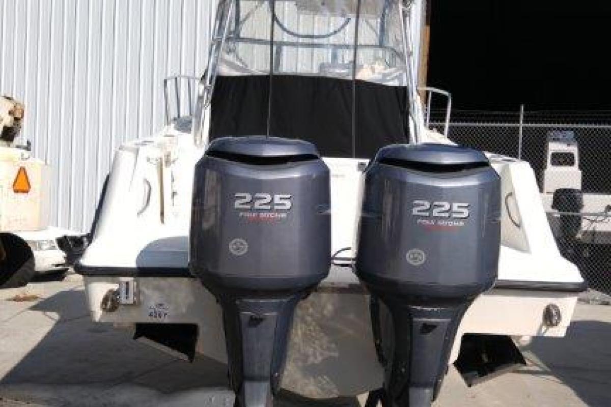 2003 Hydra-Sports 2800 Vector W/A, 0