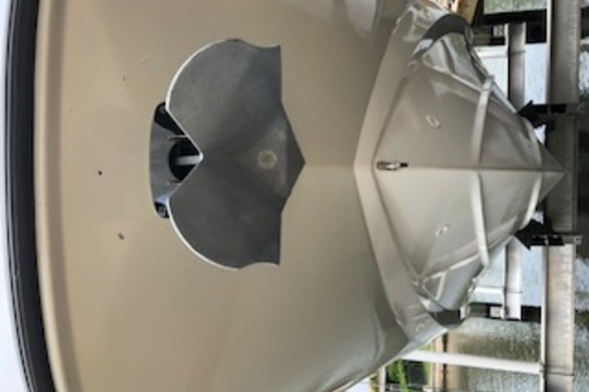 2016 Boston Whaler Dauntless, 22