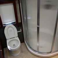 2012 Tiffin Motorhomes Phaeton, 9