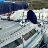 1993 Catalina Waterfowler 15, 8