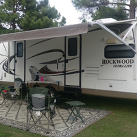 2011 Rockwood Ultra Lite Series M-2608SS, 0