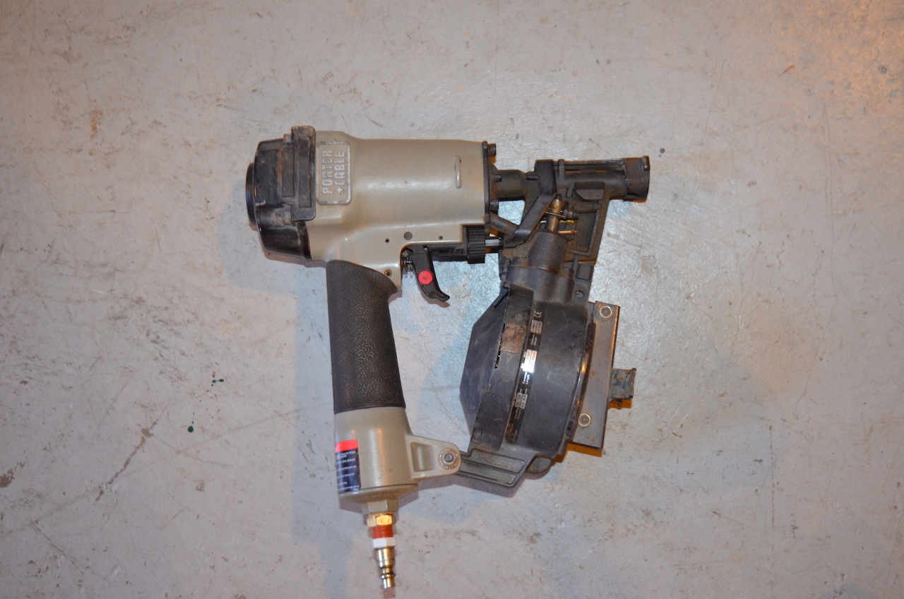 Cozy Single Family Home and Buildings in Monroeville Scheerer