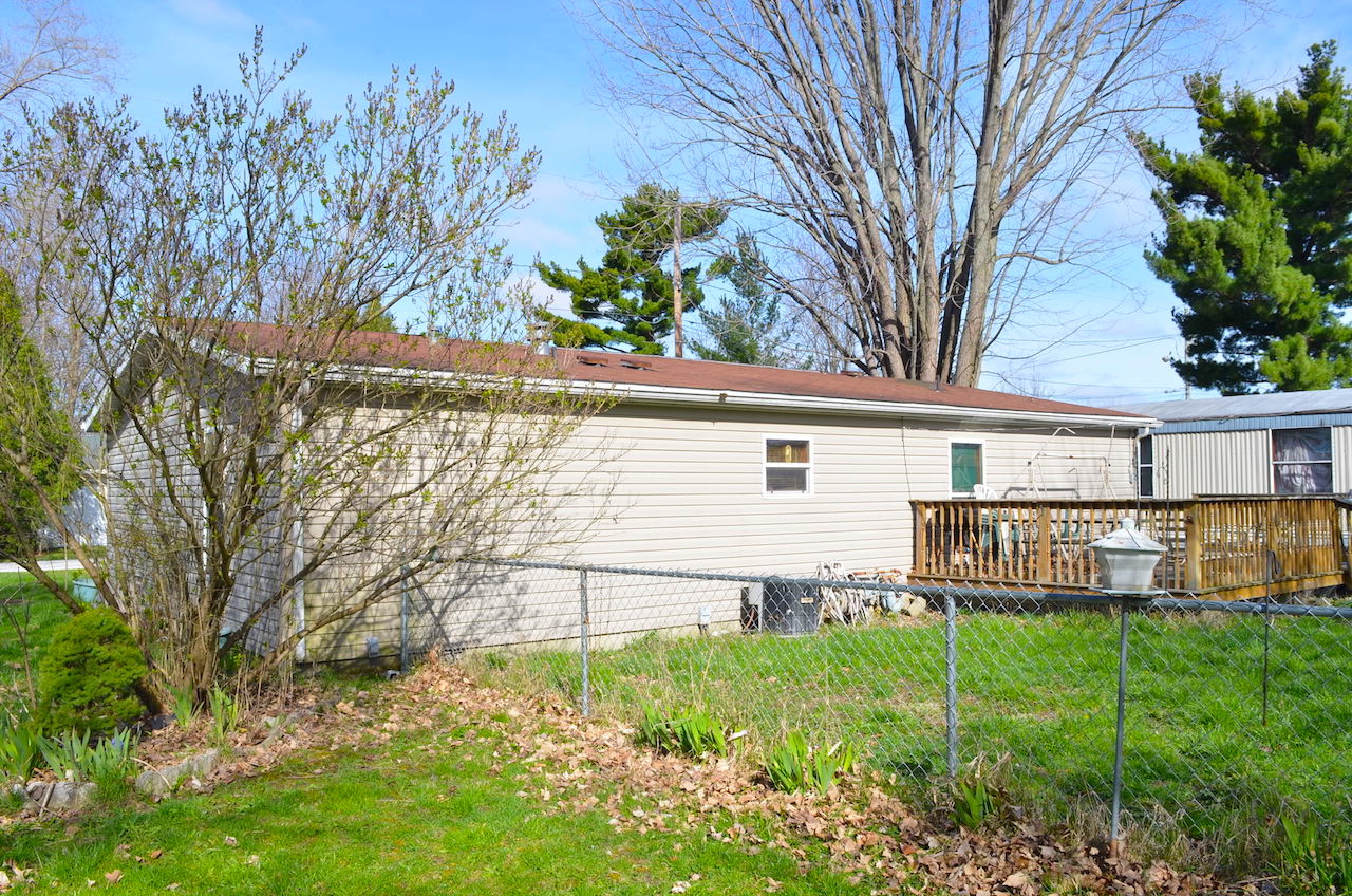 Charming 3 bedroom, 2 bath home in Fowlerton, Indiana Scheerer