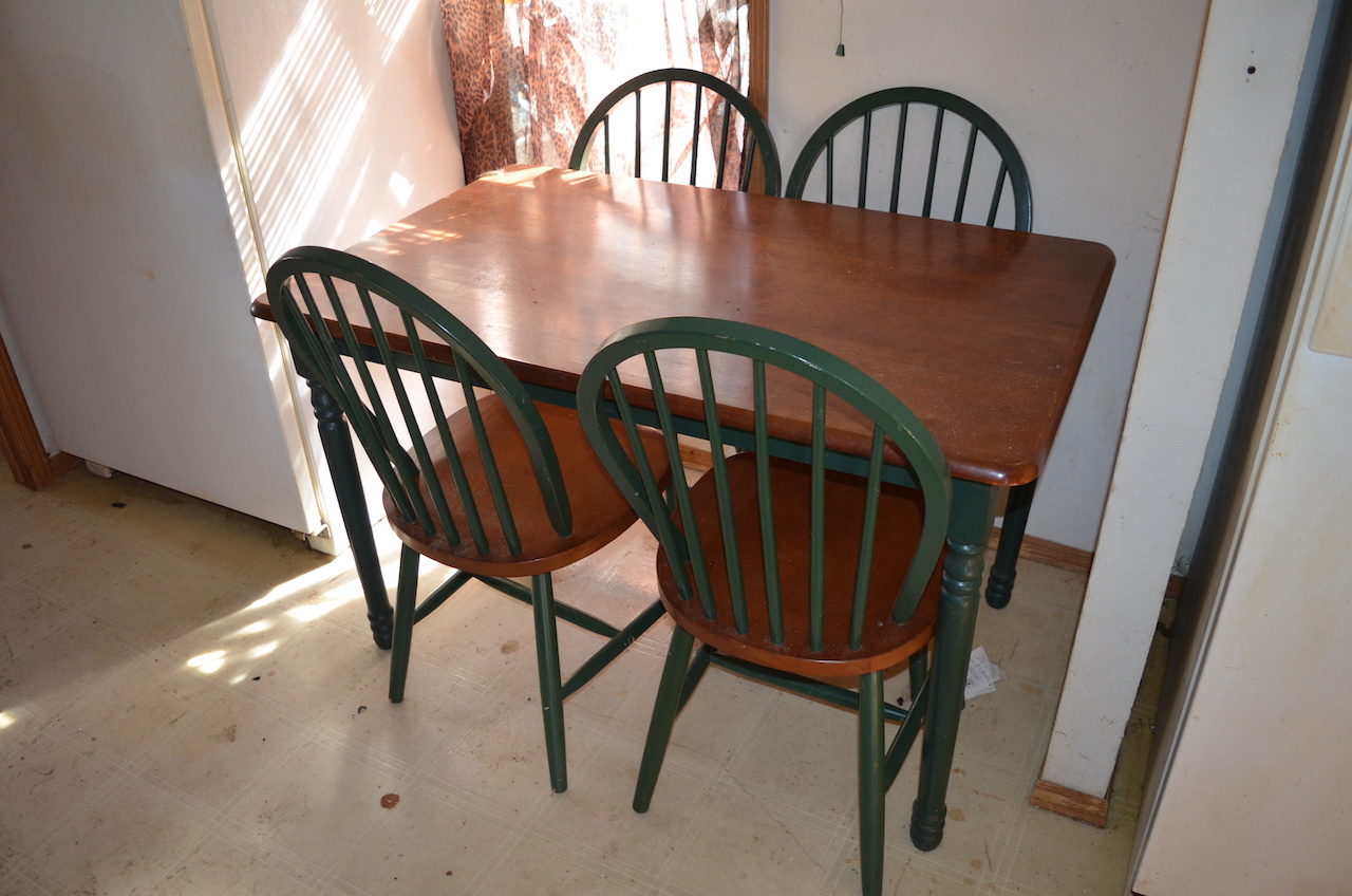 Charming 3 bedroom, 2 bath home in Fowlerton, Indiana Scheerer