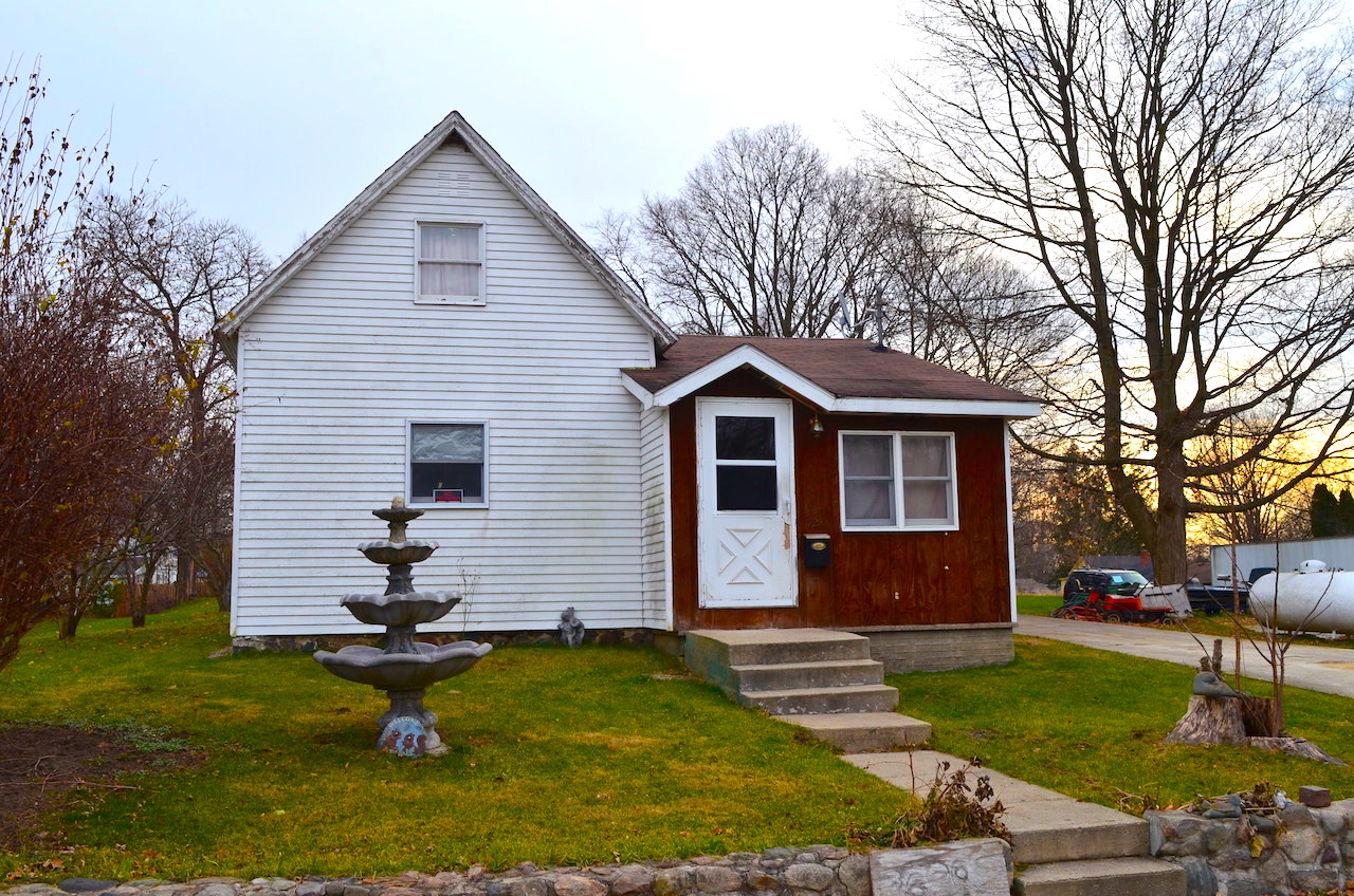 3 bedroom home with detached garage located northeast of downtown