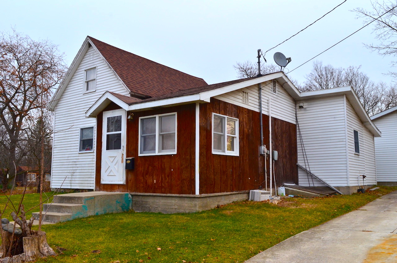 3 bedroom home with detached garage located northeast of downtown Ligonier Scheerer McCulloch
