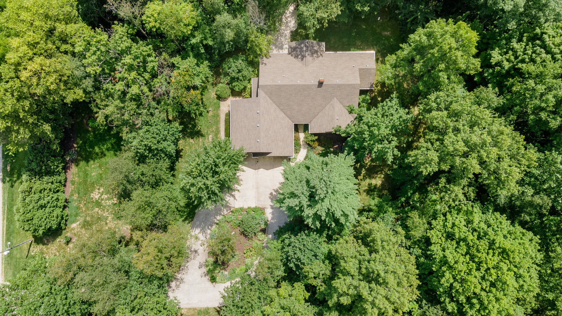 Grabill, Indiana Ranch Home with 3.68 +/ Acres and Pond Scheerer