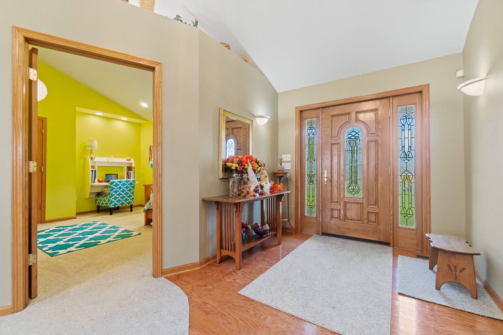 This property is the REAL DEAL located in Wolcottville, Indiana Home