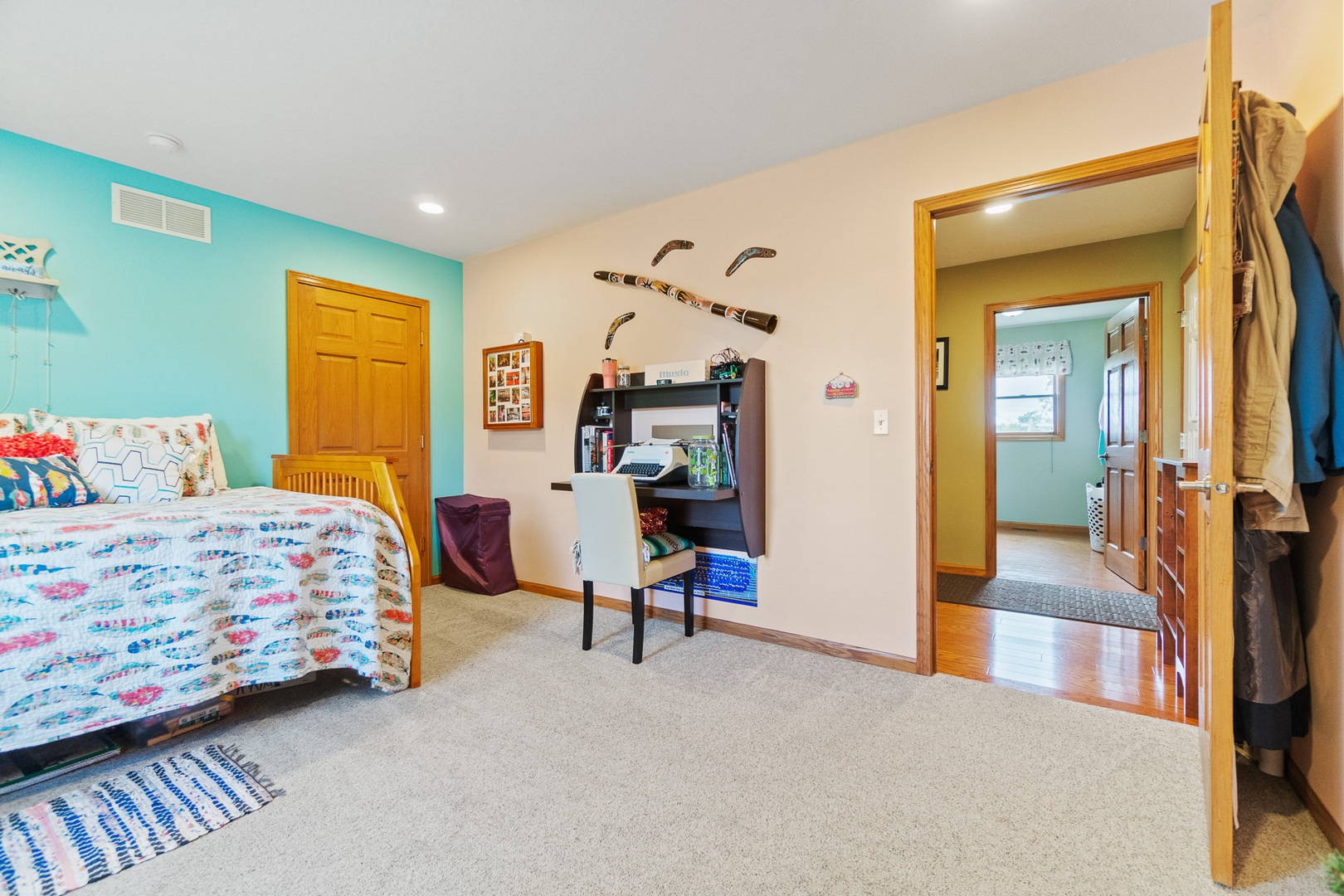 This property is the REAL DEAL located in Wolcottville, Indiana Home