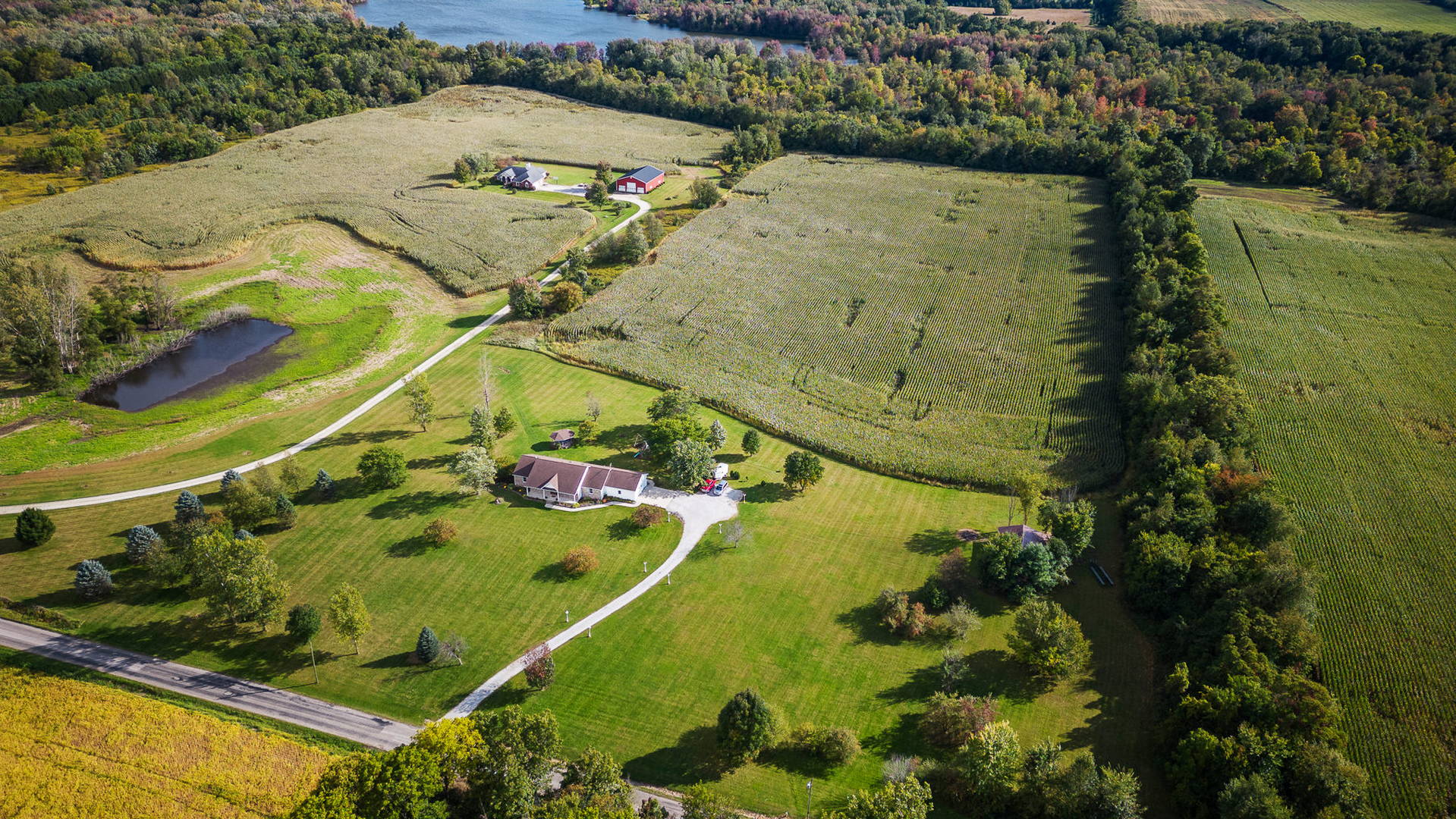 This property is the REAL DEAL located in Wolcottville, Indiana Home