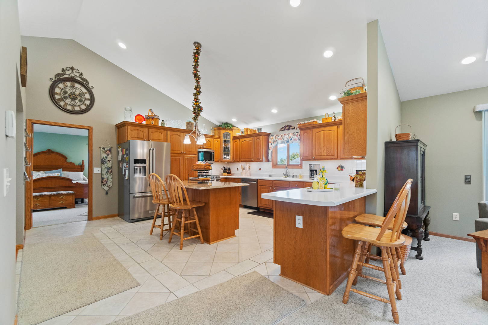 This property is the REAL DEAL located in Wolcottville, Indiana Home