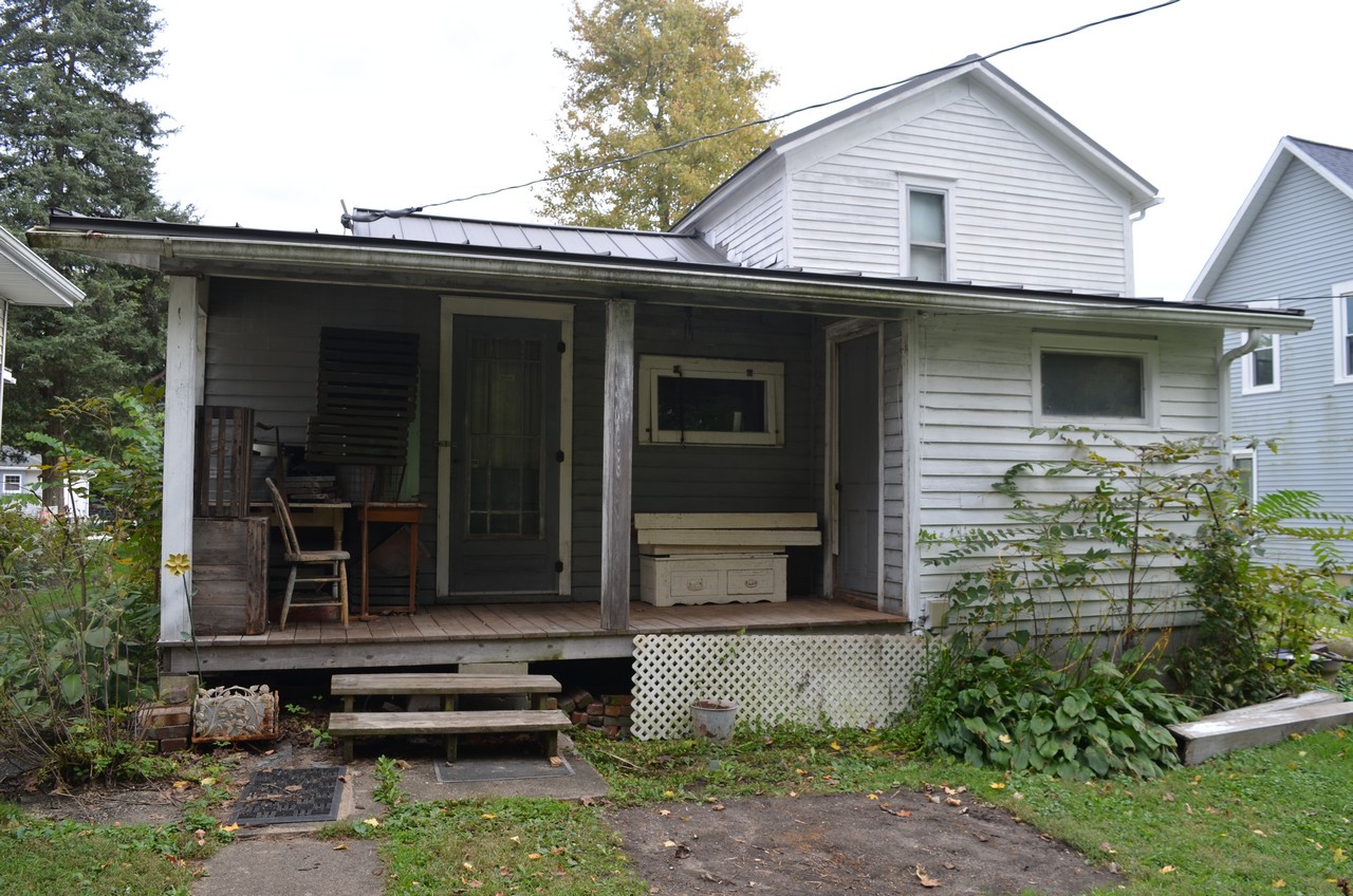 3 bedroom single family home located in Avilla Scheerer McCulloch