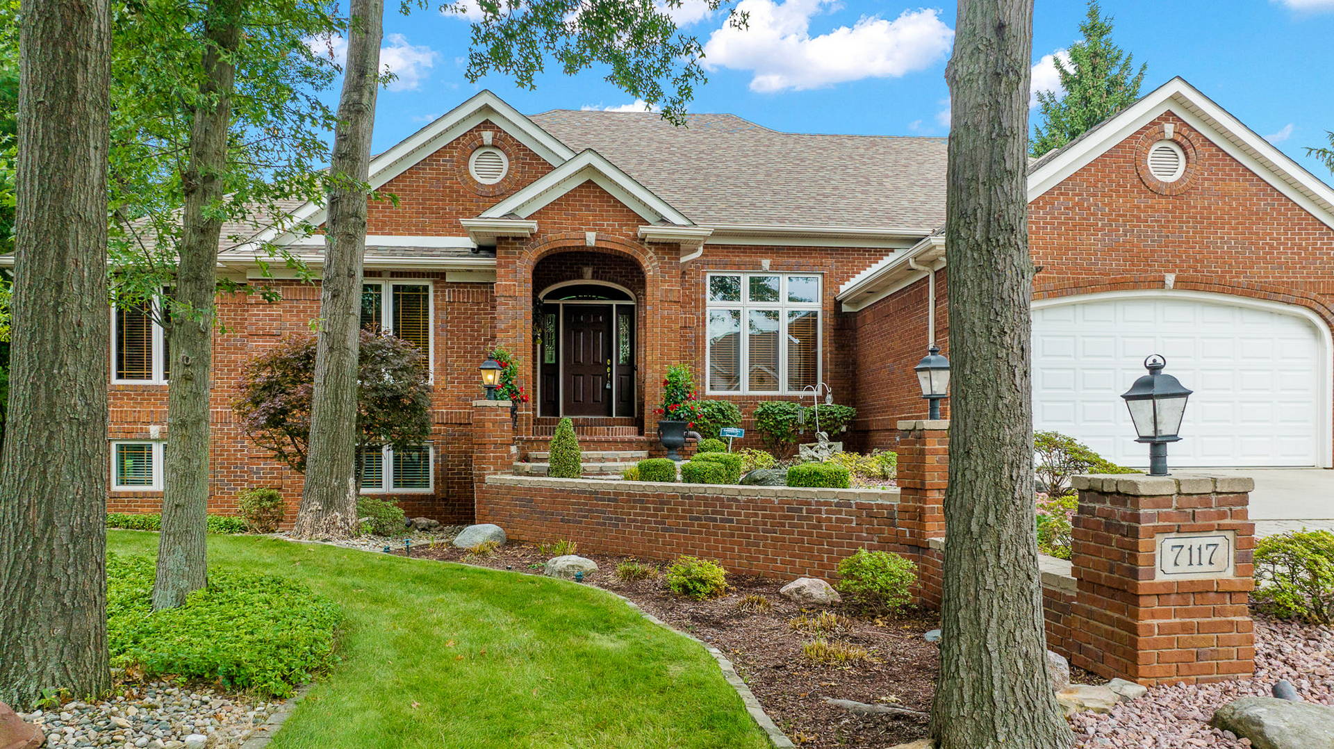 Prestigious custombuilt home in Cherry Hill located on the SIGNATURE