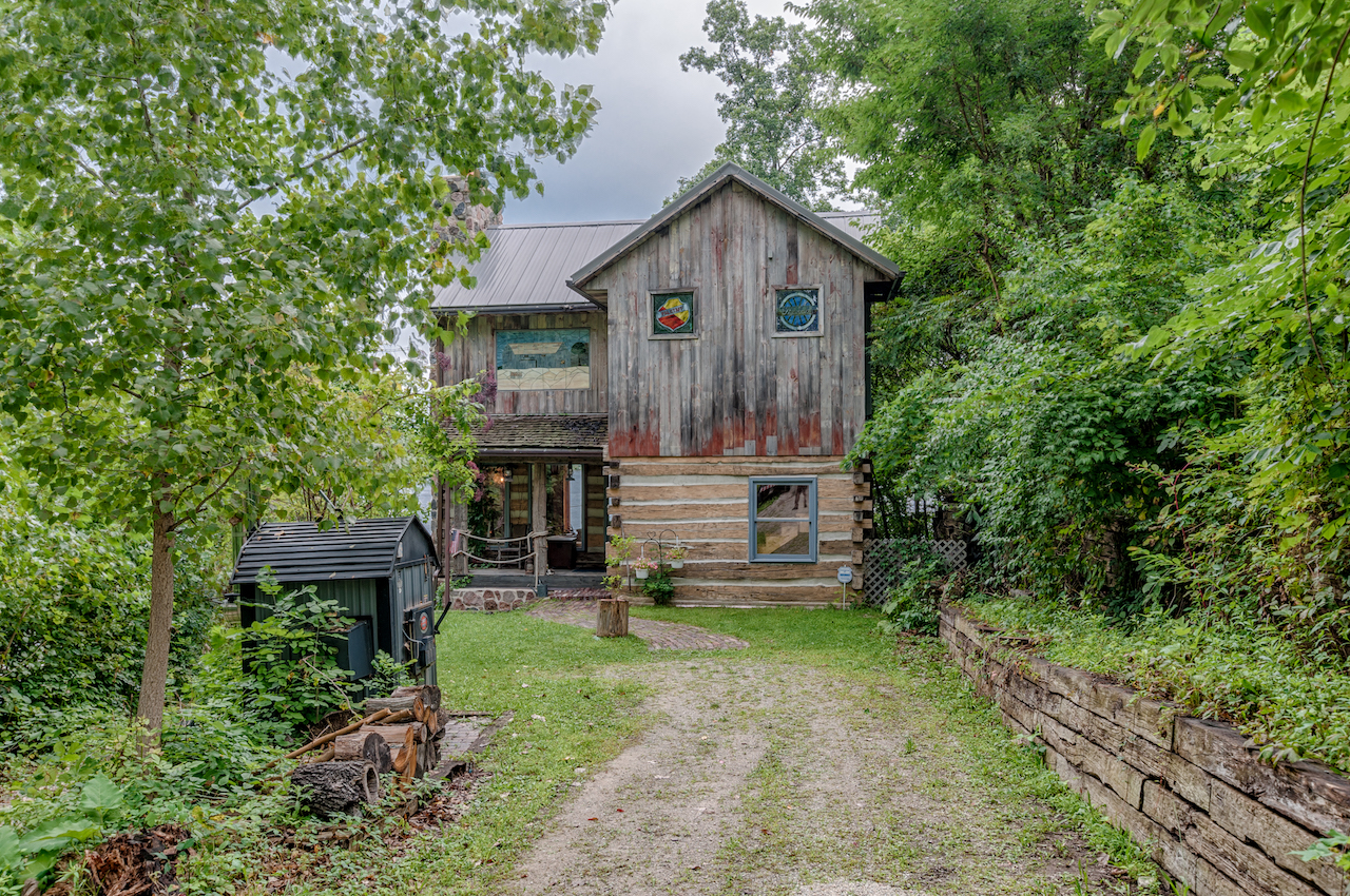 Lakefront home on Lake Papakeechie Scheerer McCulloch Indiana