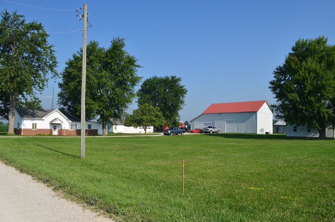 County Home Auction in Warren w/ 2.5+/ Acres. Scheerer McCulloch