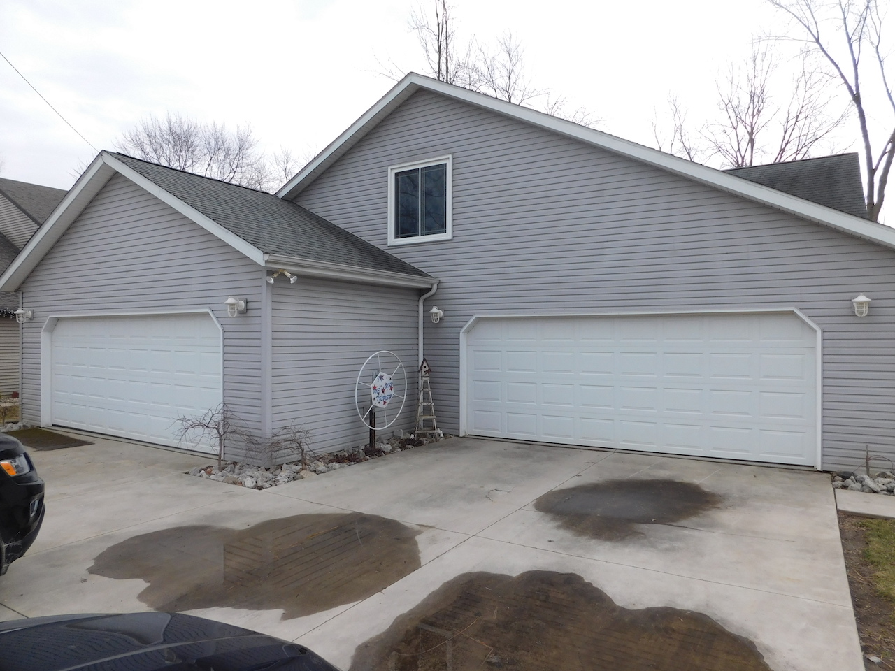 Real Estate & Personal Property on Blue Lake, Churubusco Scheerer McCulloch Indiana Auctions