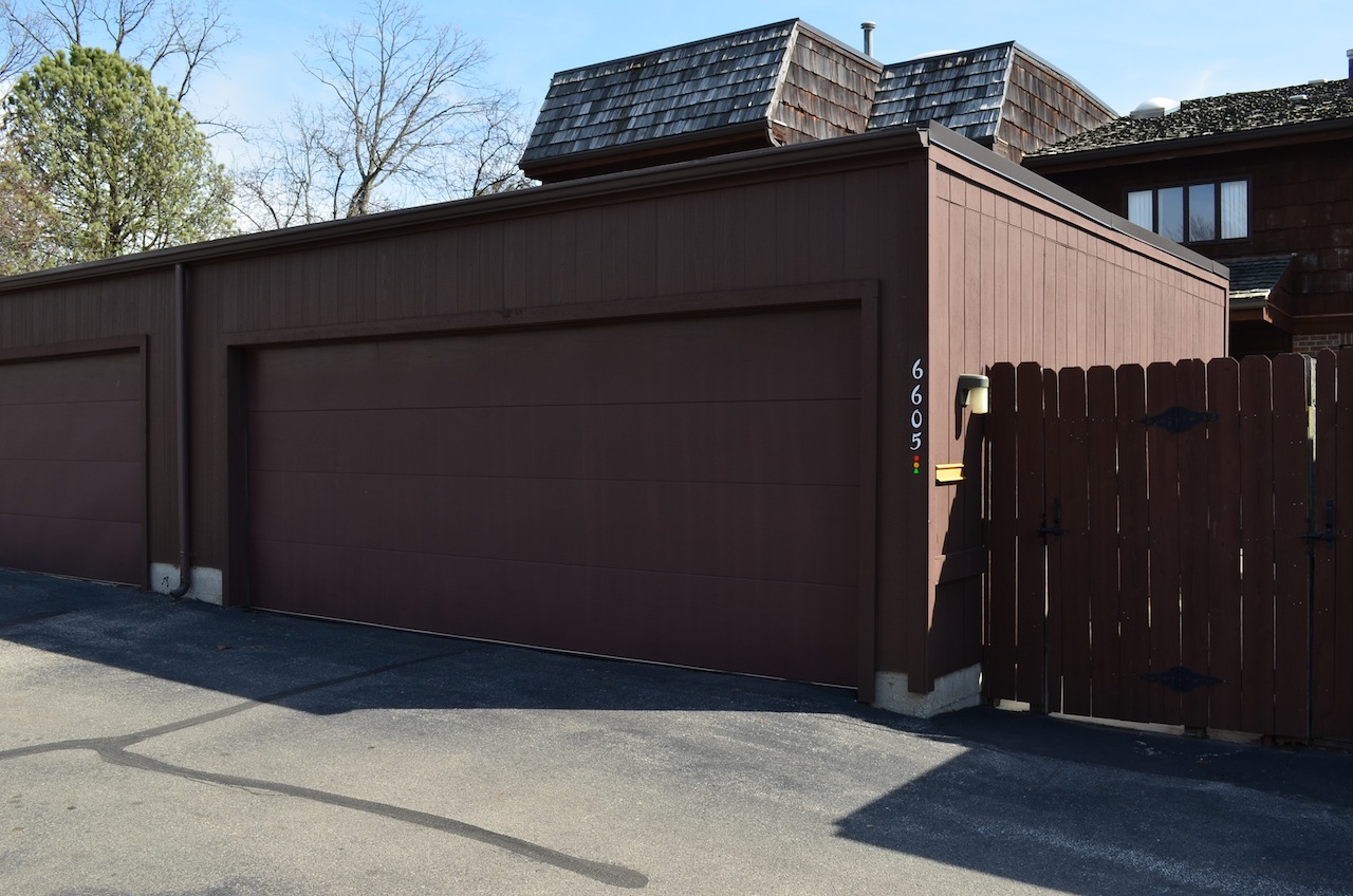 Real Estate in Covington Creek Condos Scheerer McCulloch Indiana