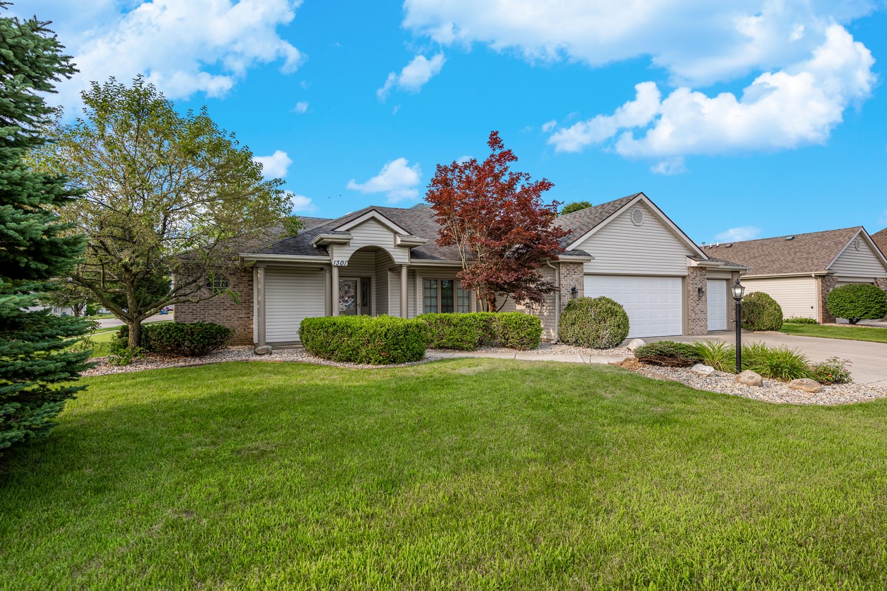 BEAUTIFUL 3 BEDROOM 2 BATH 1,897 SF RANCH HOME IN HUNTERTOWN Scheerer