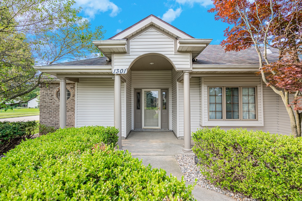 BEAUTIFUL 3 BEDROOM 2 BATH 1,897 SF RANCH HOME IN HUNTERTOWN Scheerer