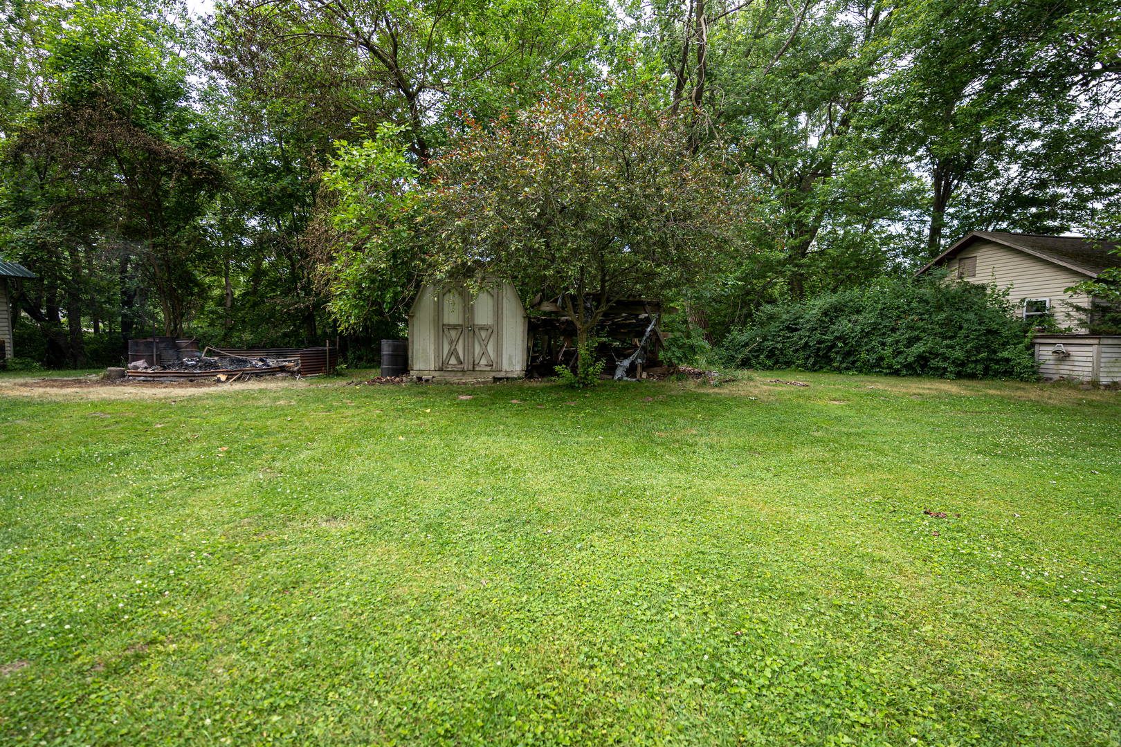 Lakefront Home on Golden Lake with Waterfront Bunkhouse Scheerer