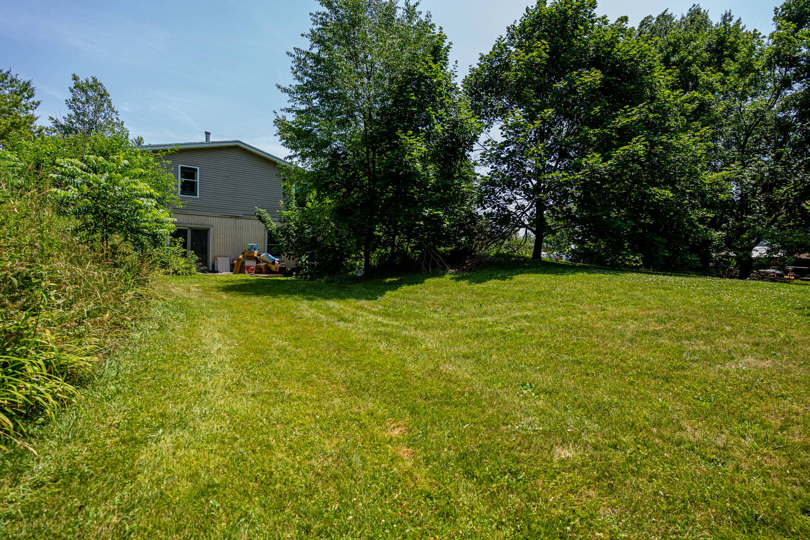 10+/ ACRES!!! CARROLL HS/NORTHWEST ALLEN COUNTY SCHOOL DISTRICT