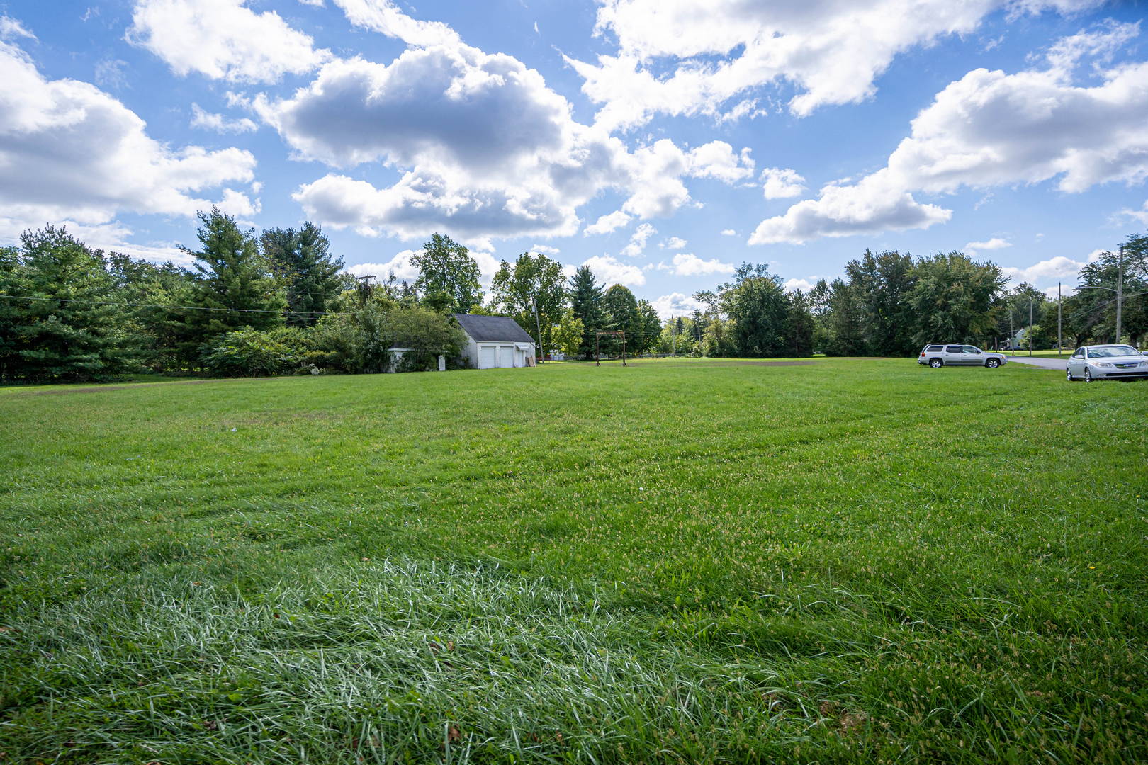Lots with Outbuildings Jefferson Blvd. Area Fort Wayne, Indiana