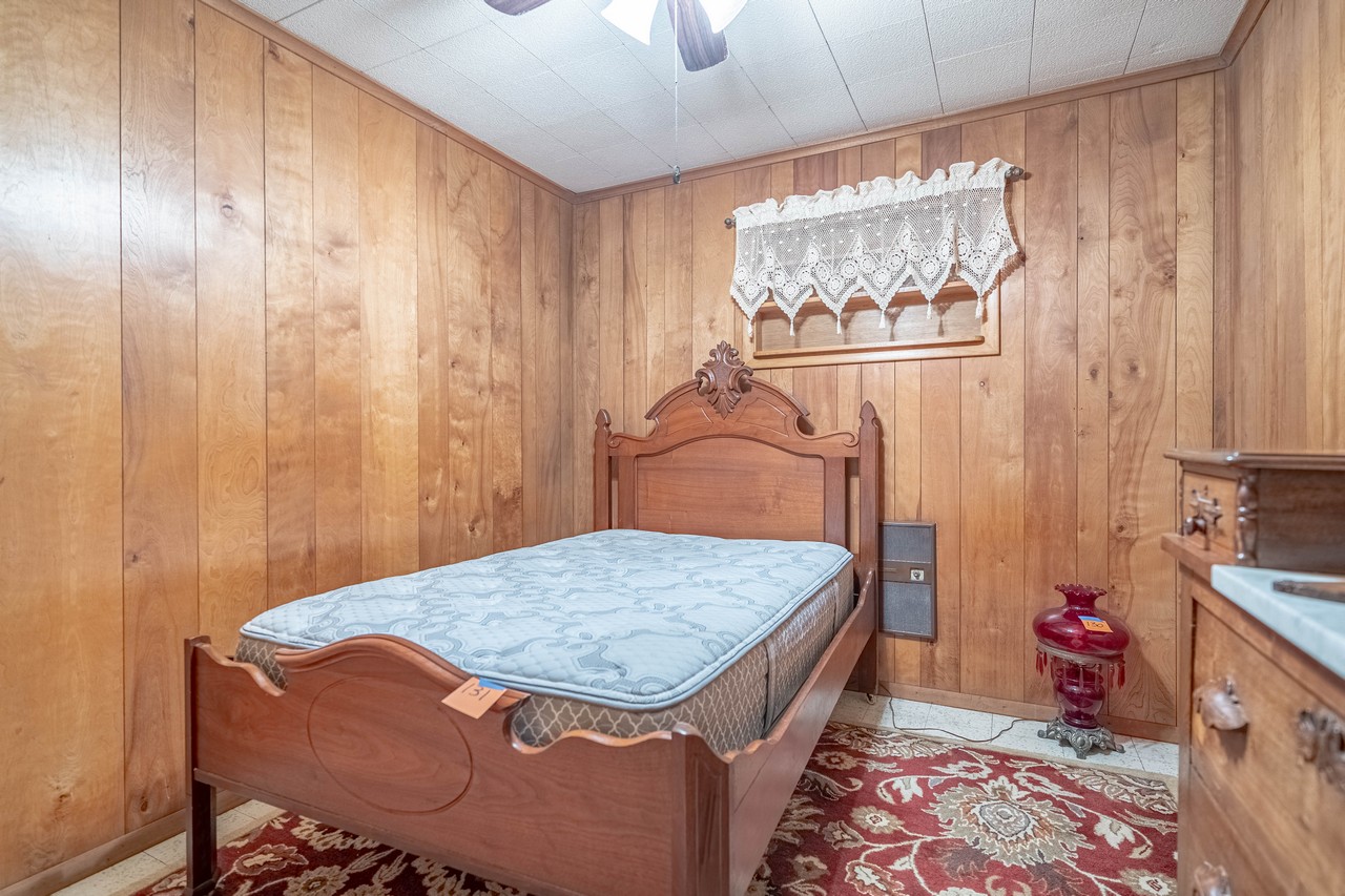 3 BR 2 BA LAKEFRONT HOME ON HAMILTON LAKE Scheerer McCulloch