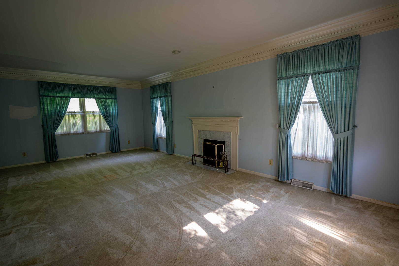 Live in the highly soughtafter neighborhood of Eden Glen in the Carmel