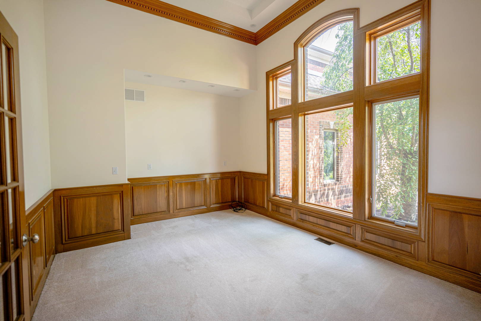 Prestigious Sycamore Hills Subdivision Fort Wayne, IN Scheerer