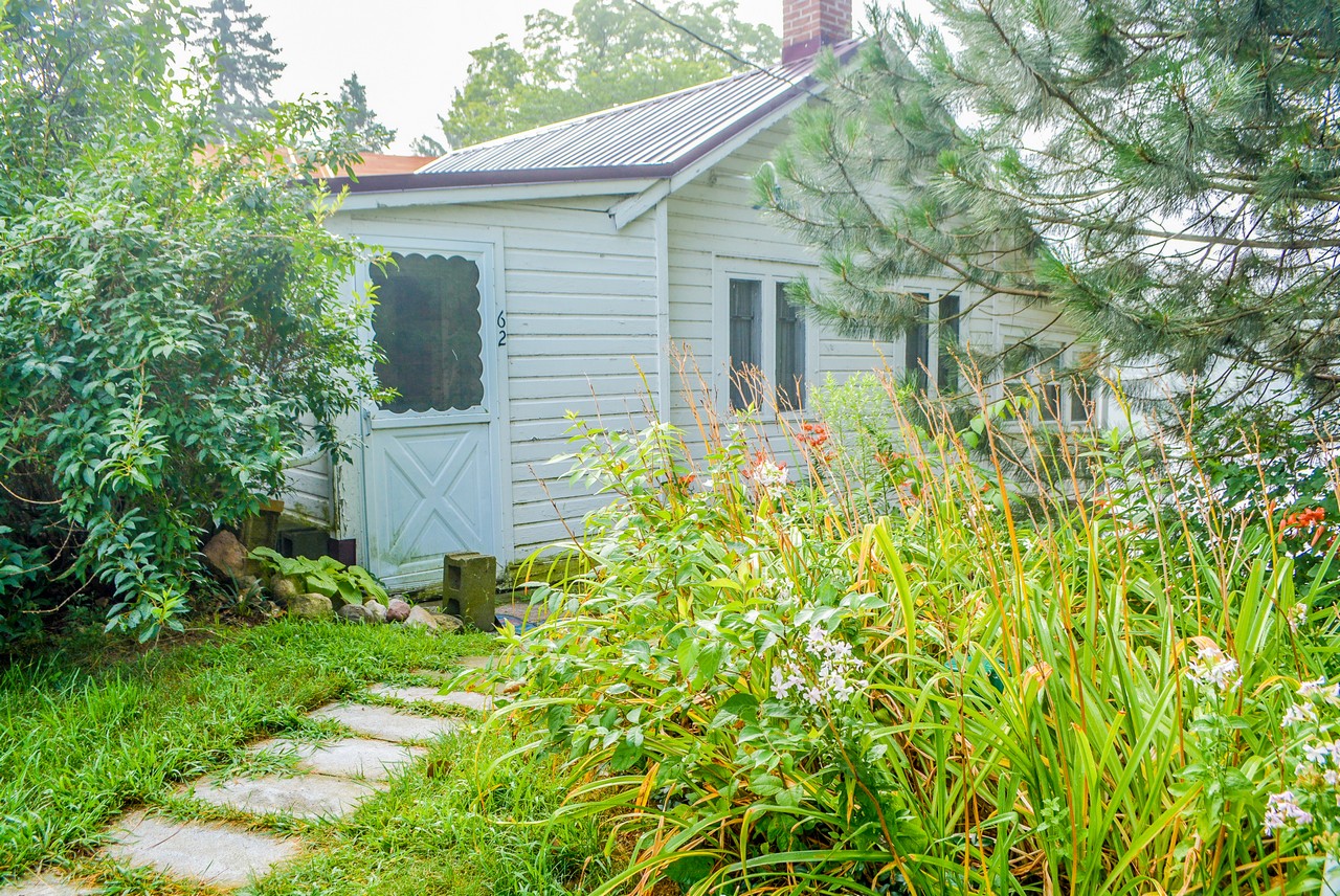 Cozy 2 Bedroom 1 Bathroom Cottage on Lake Papakeechie Scheerer